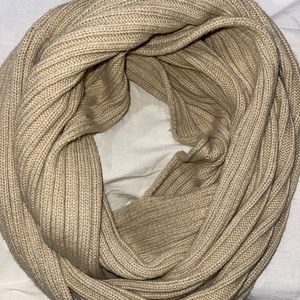 Abercrombie and Fitch eternity scarf